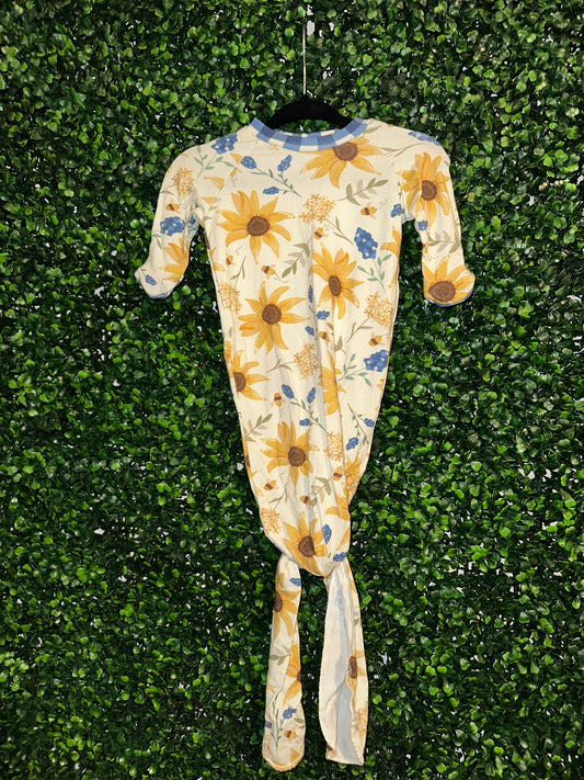 Newborn Tie Bottom Sleeper