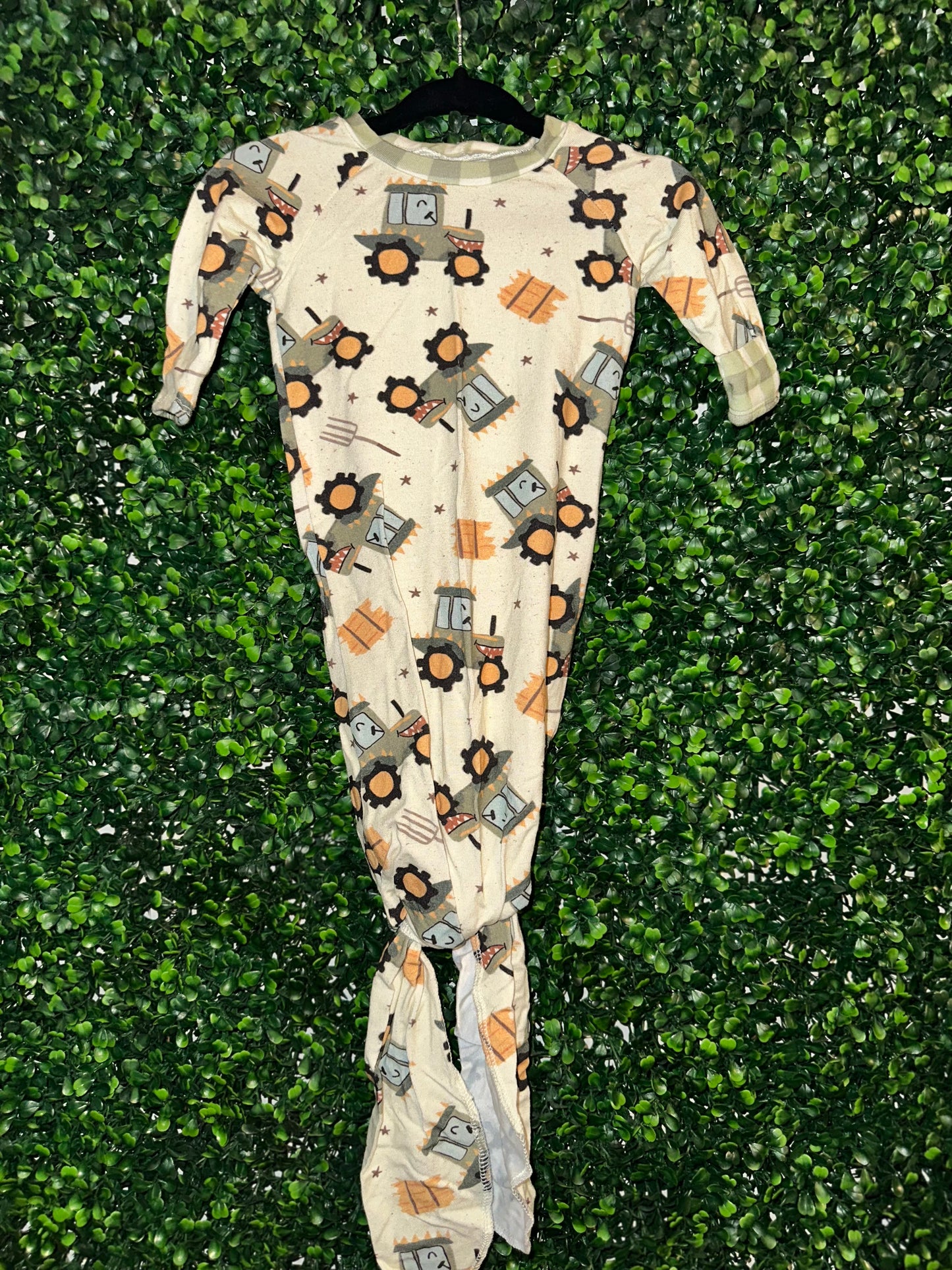 Newborn Sleeper Tractors